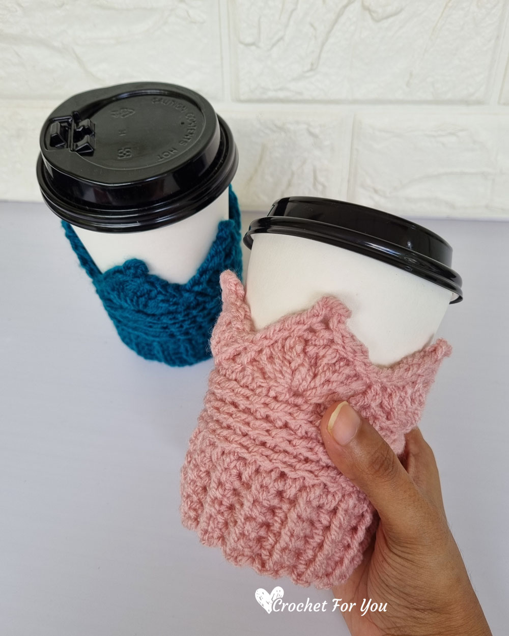 Crochet Can Holder Tutorial - Picot Can Holder - Crochet Can koozie - Can  Cozy Crochet 