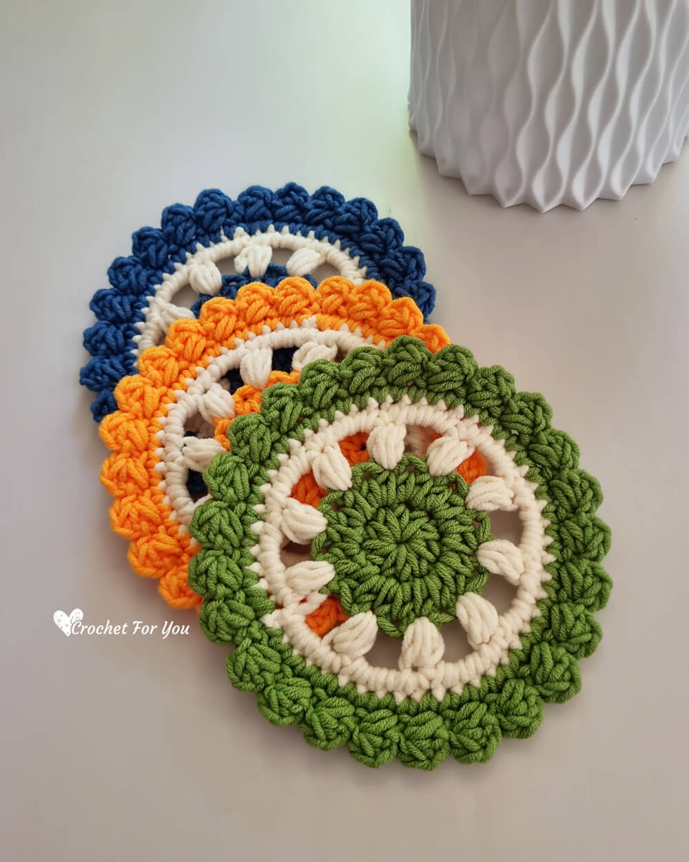 Simple & Modern Style Crochet Coasters Free Pattern - Crochet For You